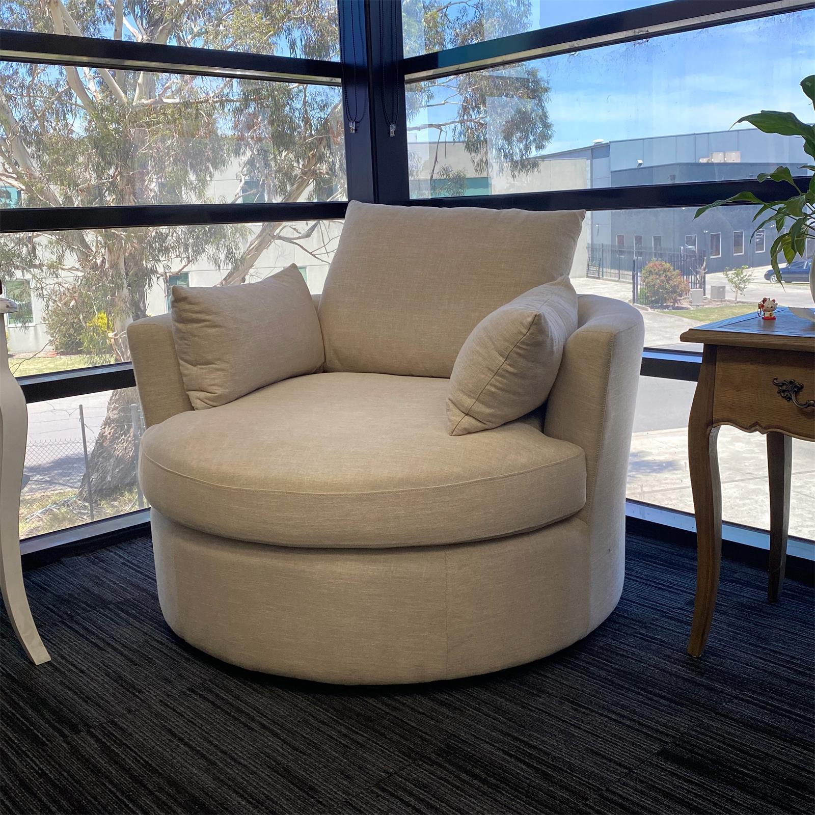 Contemporary Modern Austin Swivel Linen Snuggle Armchair - Image 4