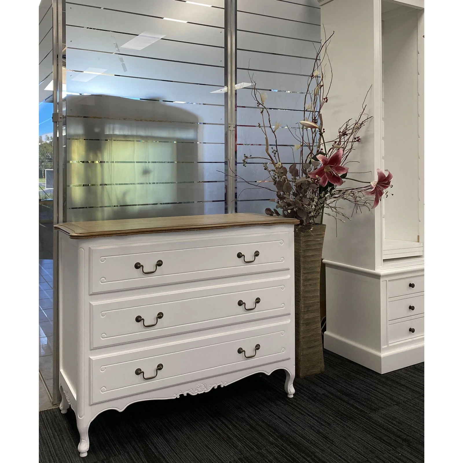 French Provincial Louis 3 Drawer Chest Cabinet - Image 16