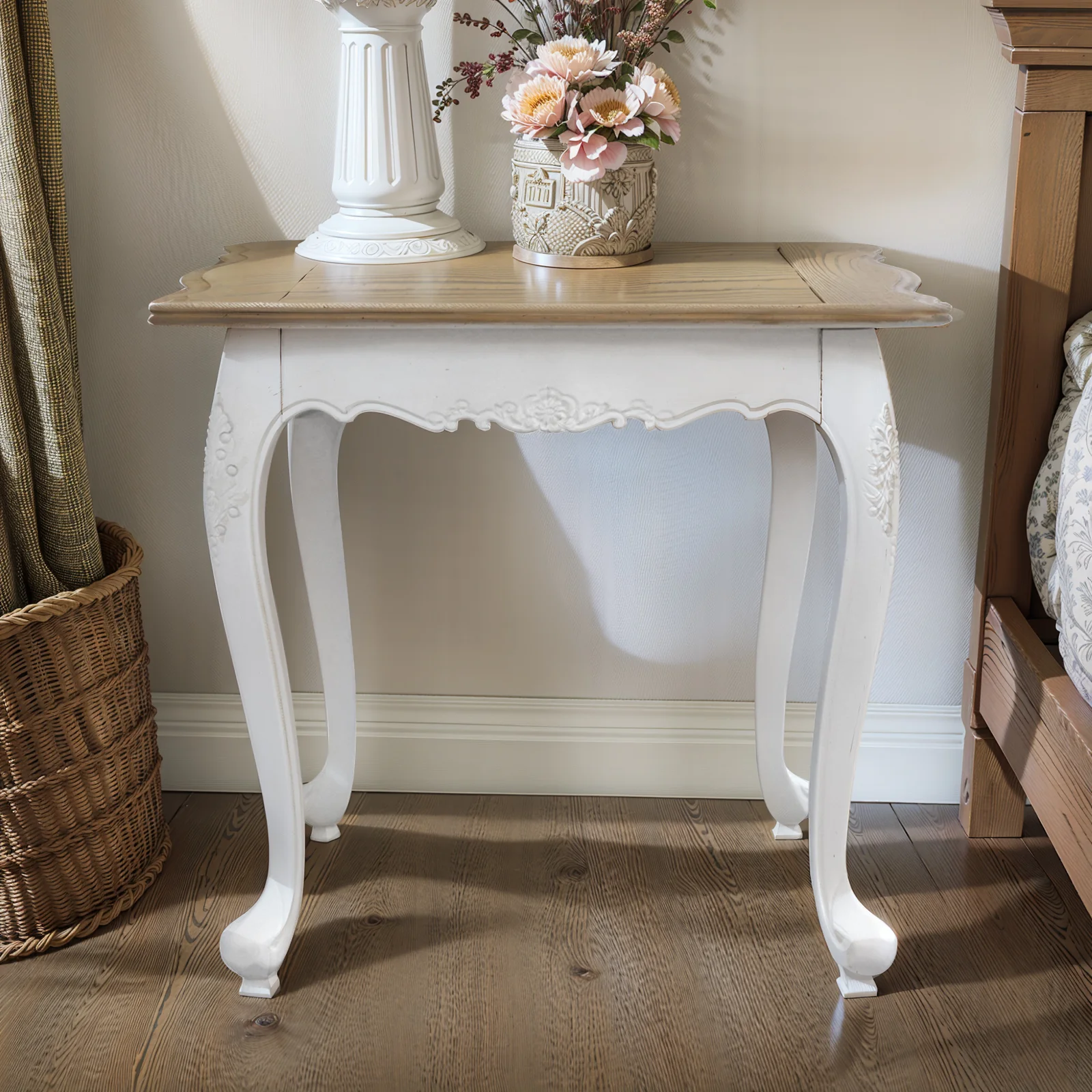 French Provincial Louis Bedside Lamp Table - Image 2