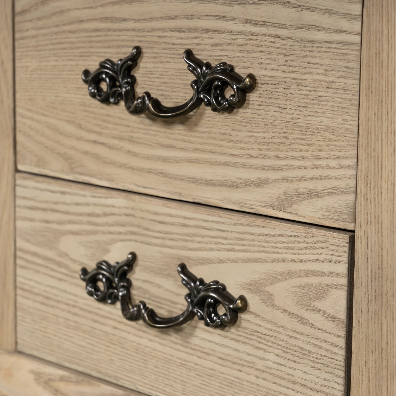 French Provincial Provence Dressing Table - Image 13