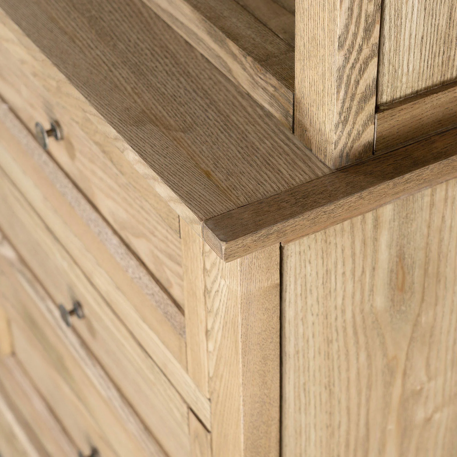 Hamptons Halifax 2 Glass Door 6 Drawer Kitchen Cabinet - Image 36