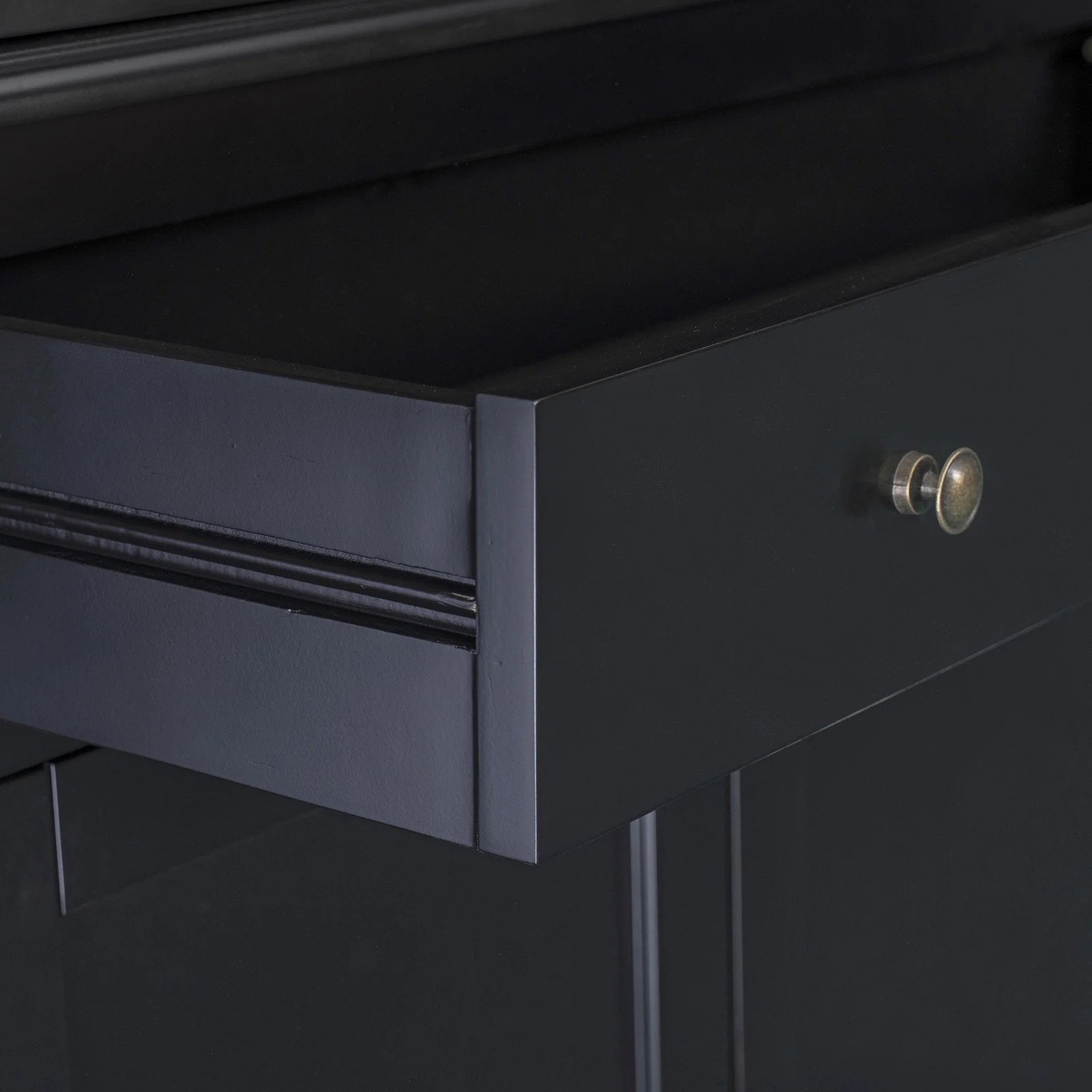 Hamptons Halifax Double Buffet and Hutch Bookcase with Ladder - Image 32