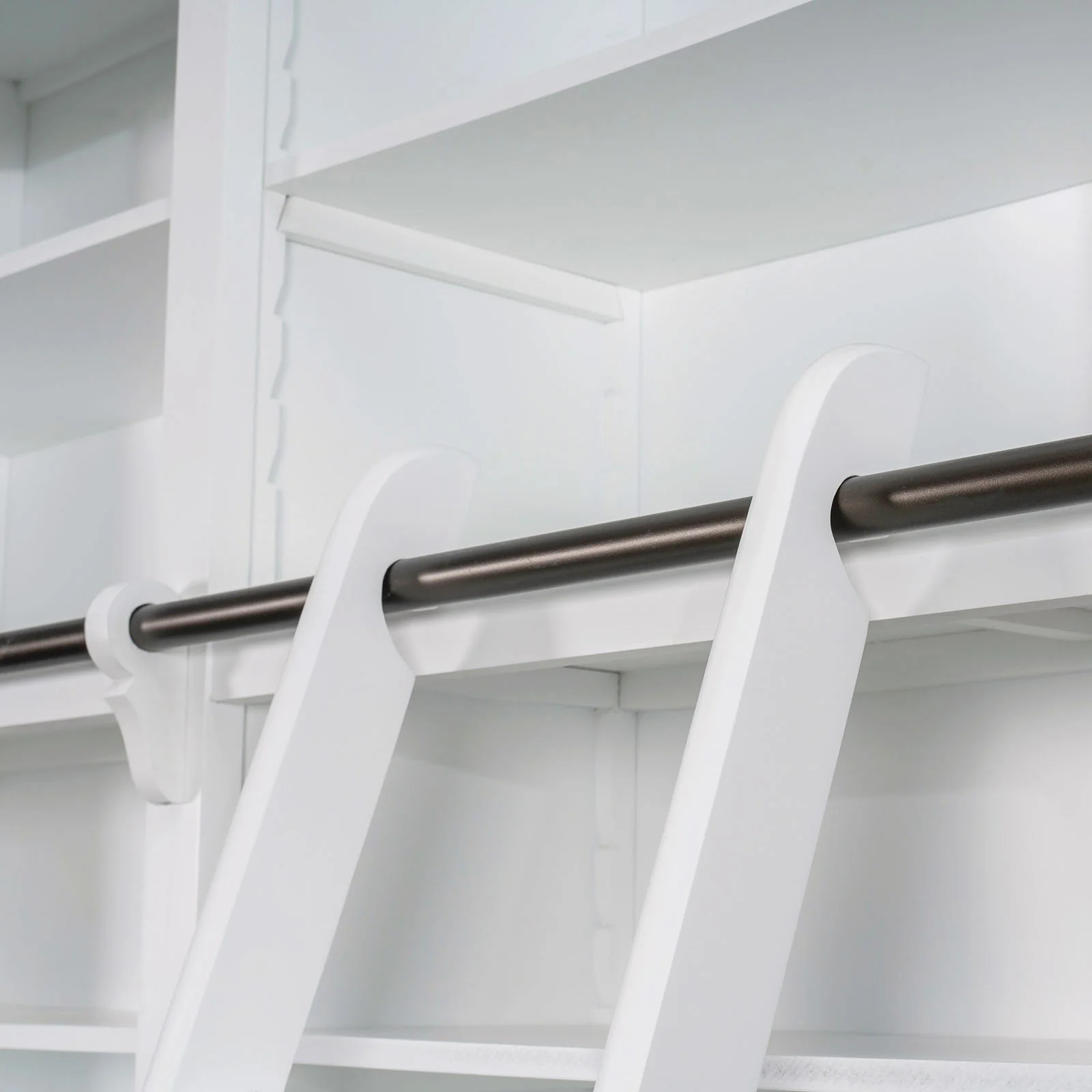 Hamptons Halifax Double Buffet and Hutch Bookcase with Ladder - Image 8